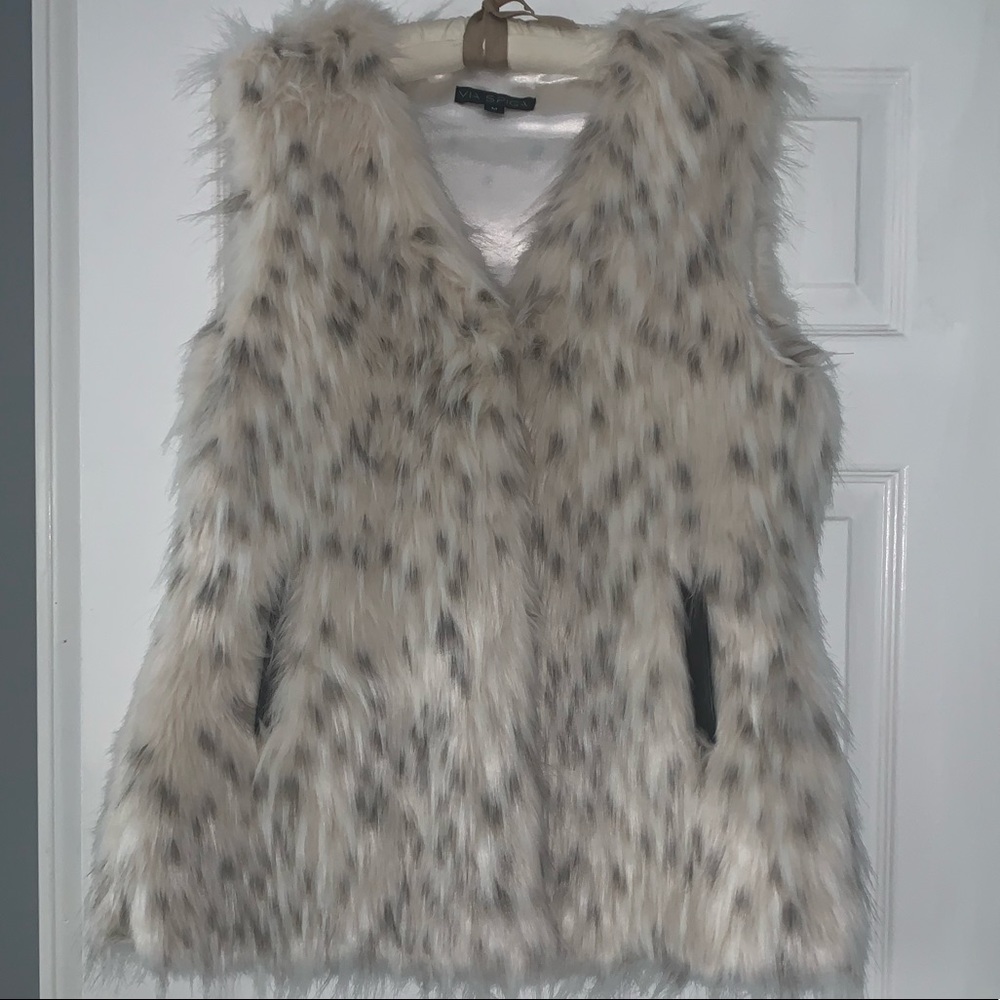 VIA SPIGA FAUX FUR VEST